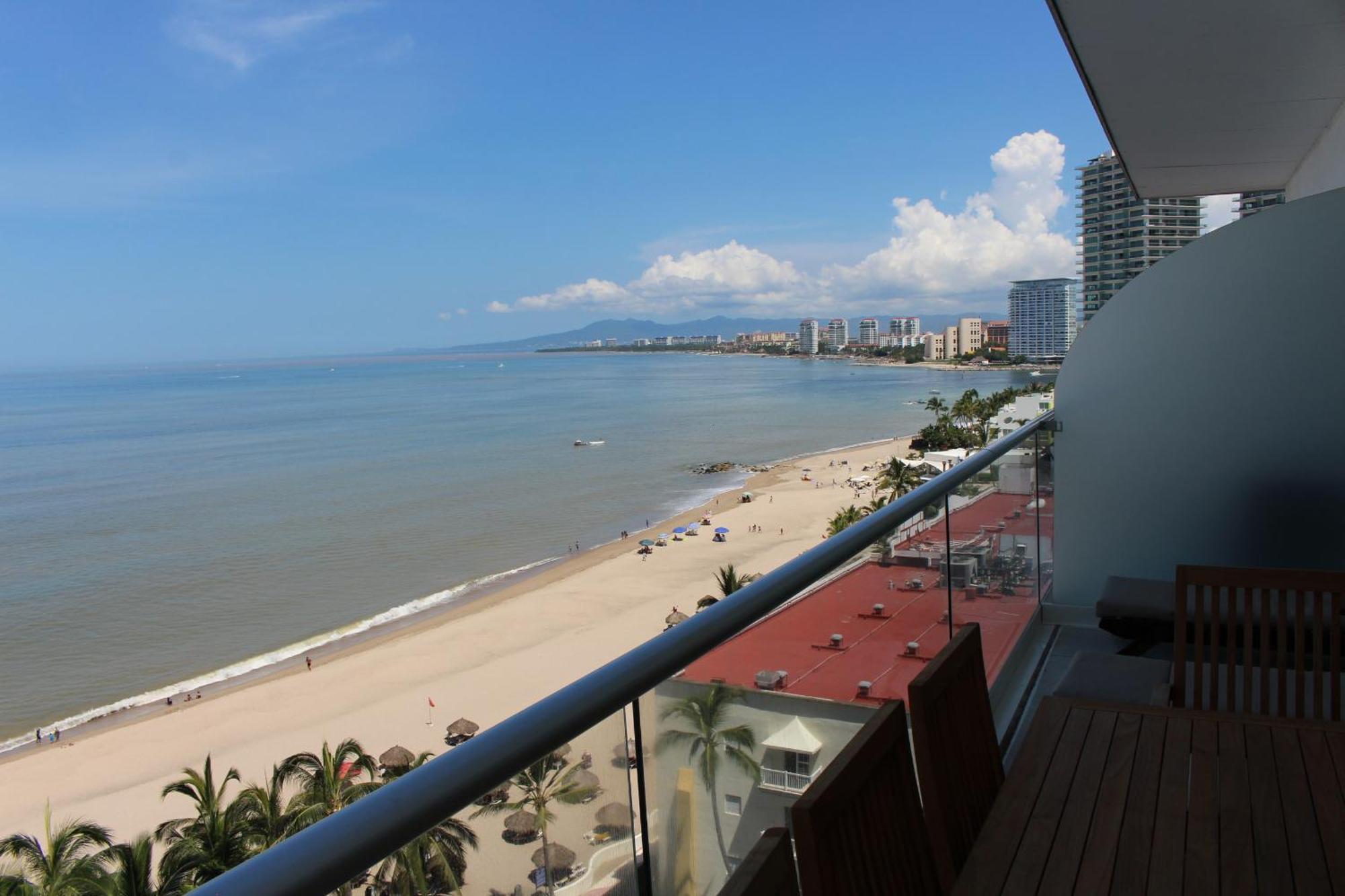 Peninsula Vallarta , Departamentos Piso 8 Y 10 Hacia El Mar 巴亞爾塔港 外观 照片