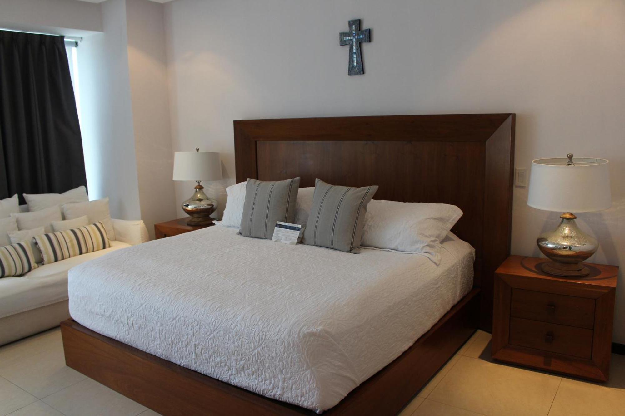 Peninsula Vallarta , Departamentos Piso 8 Y 10 Hacia El Mar 巴亞爾塔港 外观 照片